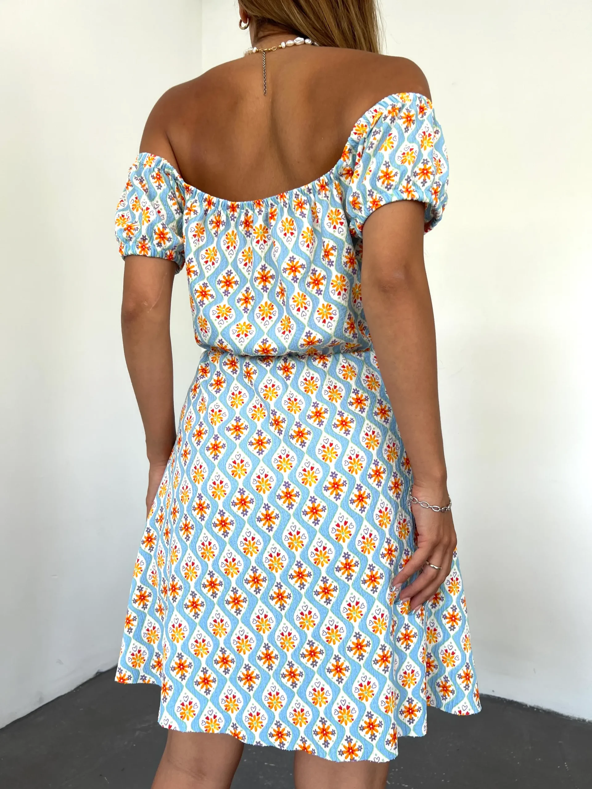 Madonna Yaka Çiçek Desenli Bebe Mavi Elbise - Görsel 2