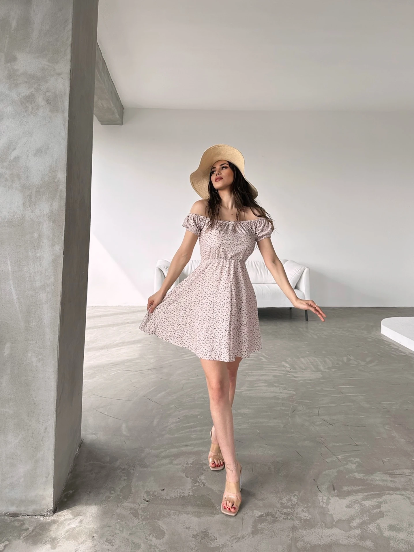 Madonna Yaka Çiçek Desenli Pudra Elbise - Görsel 2